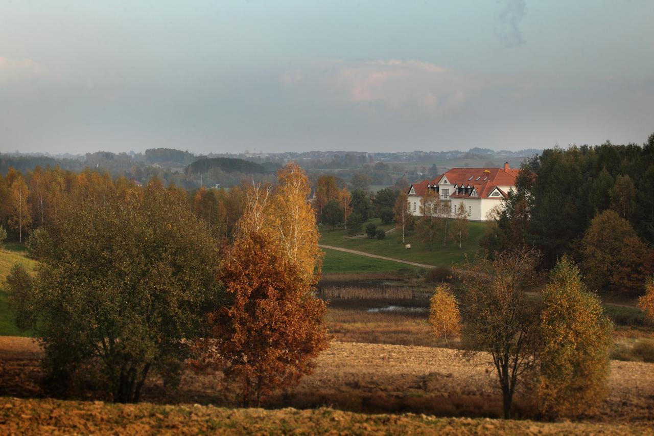 Palac I Folwark Nemino Sierakowice  Dış mekan fotoğraf